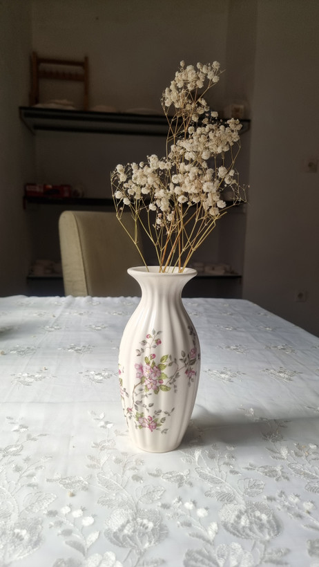 گلدان سرامیکی شکوفه ریز دست ساز