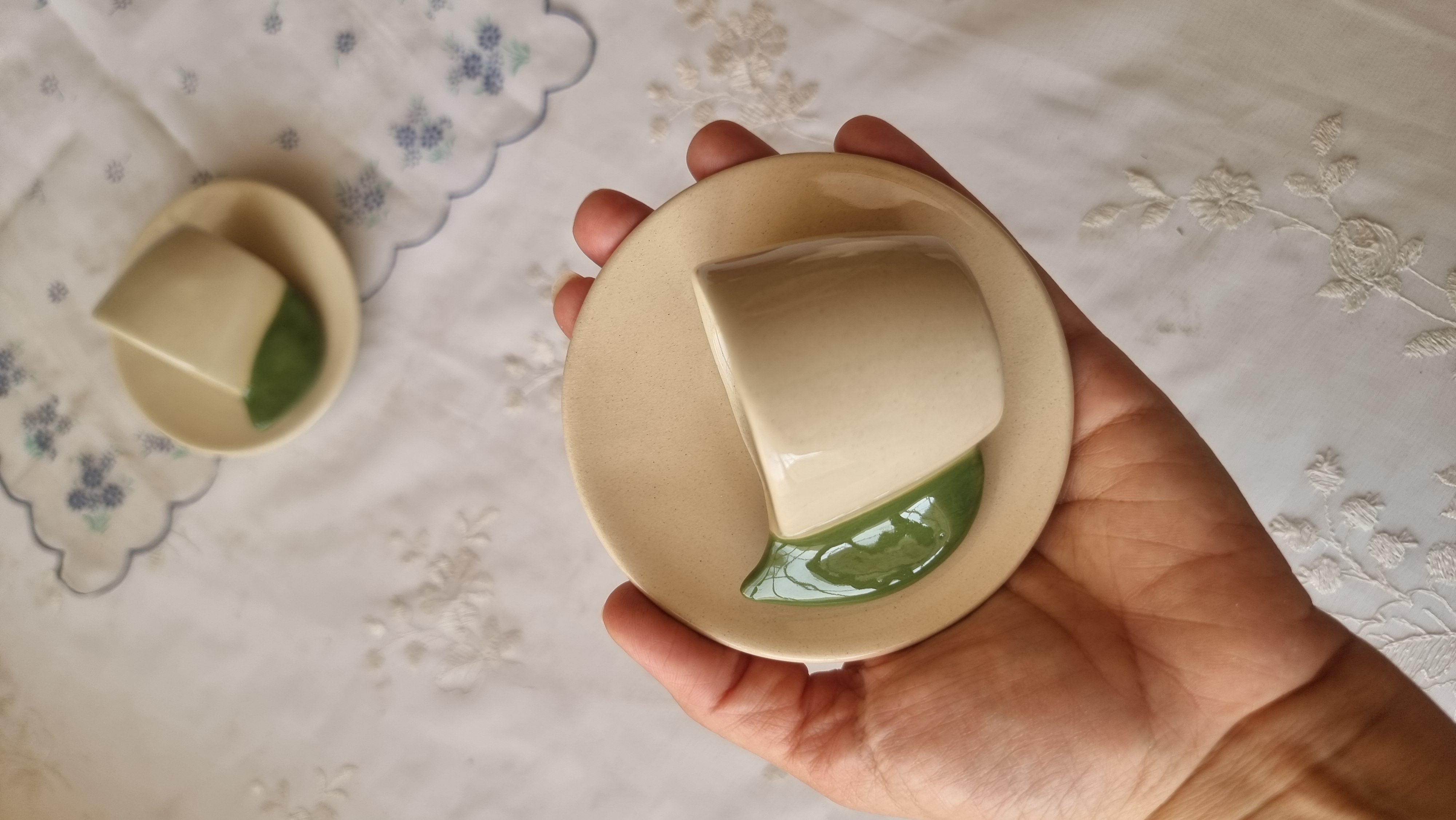 شات قهوه تک سرامیکی برگ