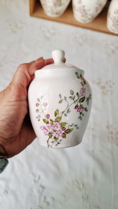 بانکه سرامیکی شکوفه صورتی دست ساز
